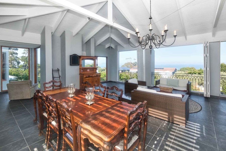 7 Bedroom Property for Sale in Voelklip Western Cape
